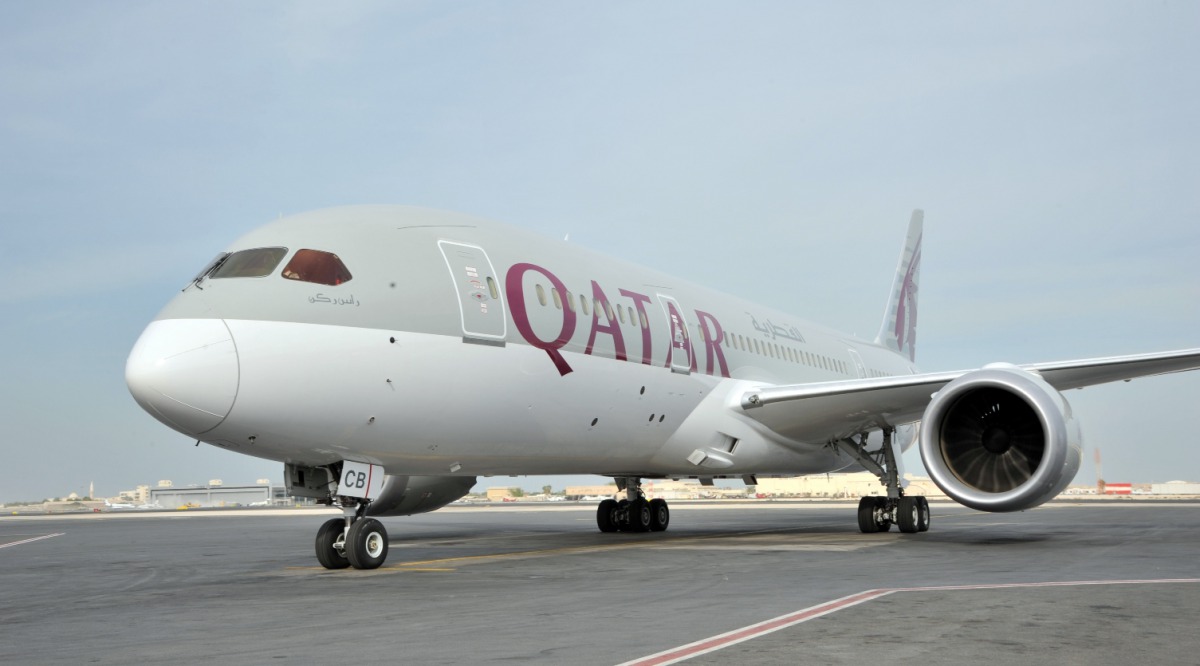 A private plane to transport the Qatari business delegation to Muscat.