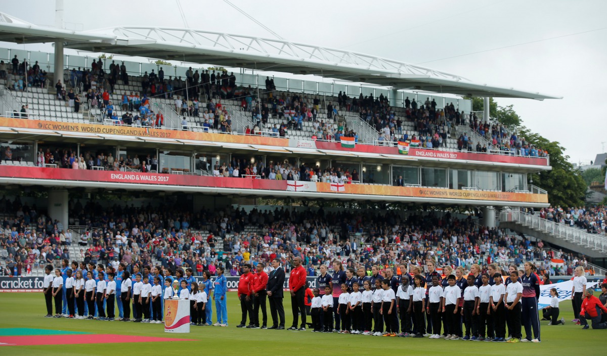 General view of both teams lined up ahead of the match. (Action Images via Reuters/Andrew Couldridge)