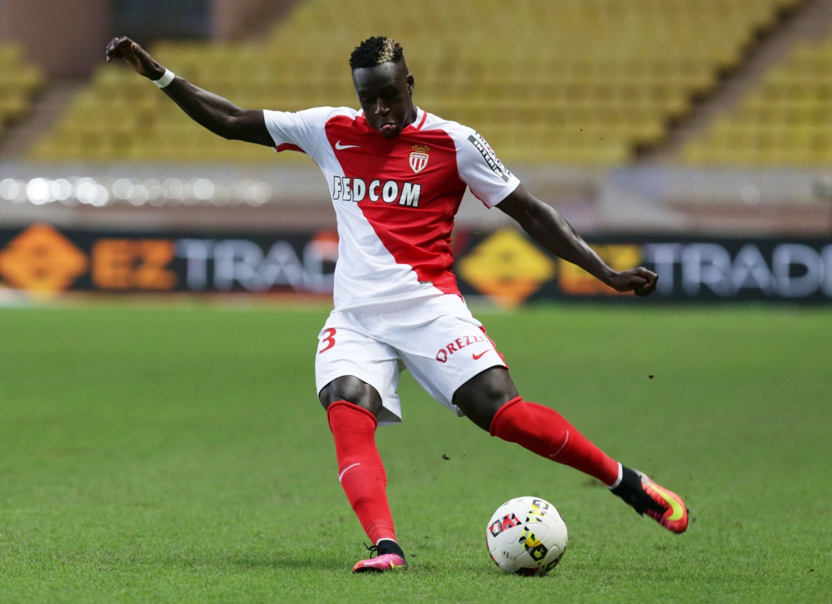 Monaco's Benjamin Mendy kicking the ball during the Champions League third qualifying football match between Monaco and Fenerbahce on August 3, 2016, at the Louis II stadium in Monaco. (AFP / Jean-Christophe MAGNENET)