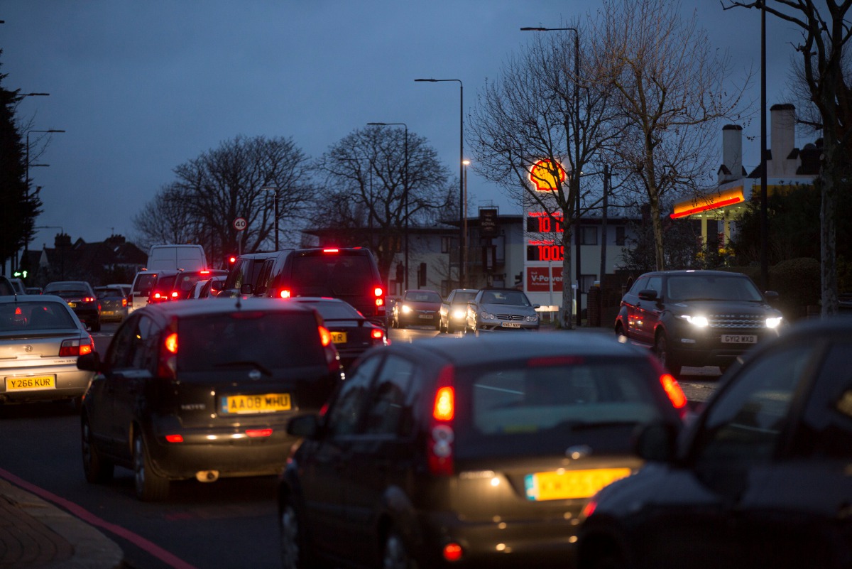 A Shell service station displays the price of petrol and diesel in London January 29, 2016. REUTERS/Paul Hackett/File Photo
