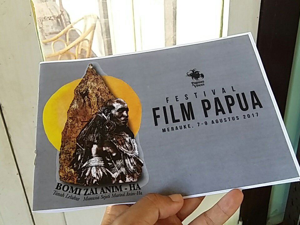 This Twiitter picture shows someone holding festival booklet 