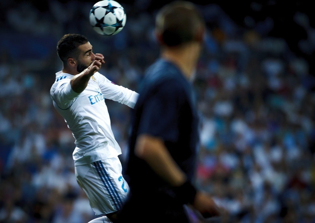 Daniel Carvajal of Real Madrid in action during the UEFA Champions League match between Real Madrid and Apoel, at Santiago Bernabeu Stadium in Madrid on September 13, 2017. ( Guillermo Martinez - Anadolu Agency )
