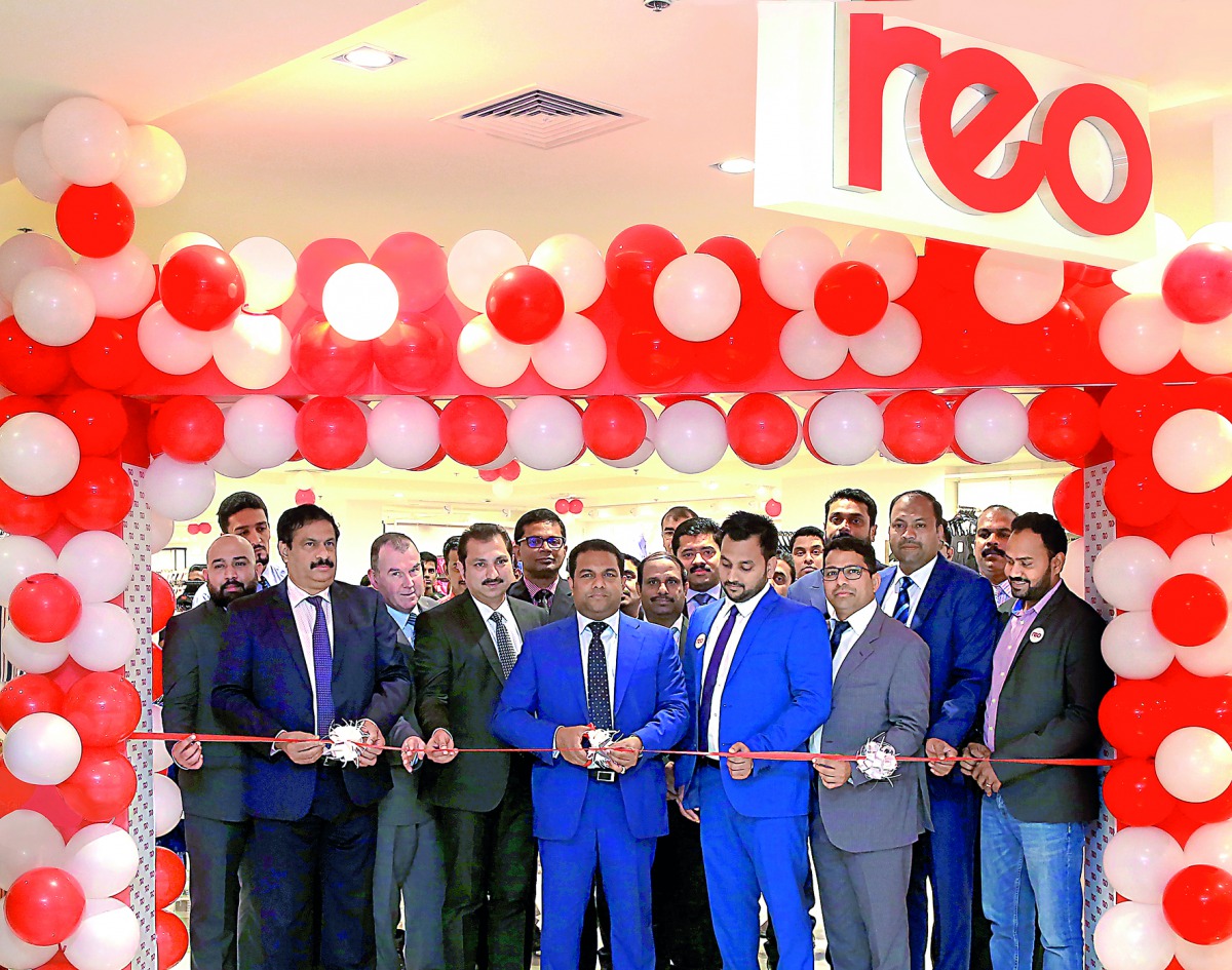 Mohamed Althaf, Director of Lulu Group, inaugurates the REO Fashion store,  at Lulu Hypermarket in Al Khor, yesterday, in the presence of REO team and senior officials from Lulu Group Qatar Region.