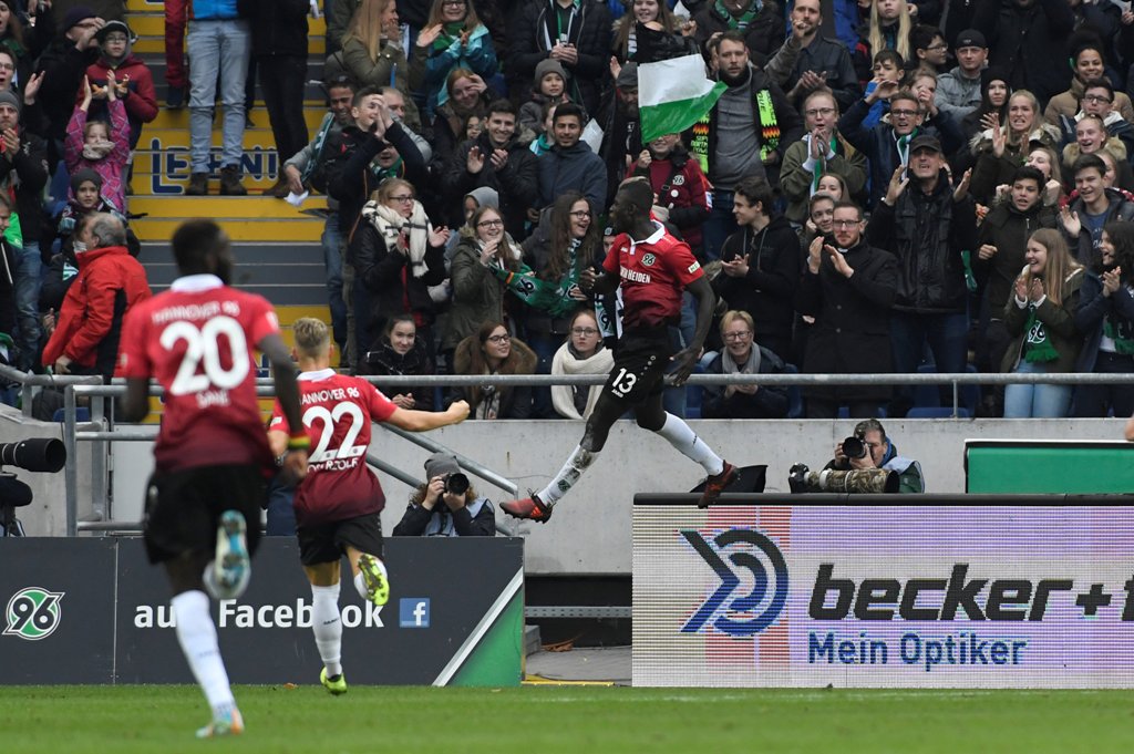Hanover's Ihlas Bebou celebrates scoring their second goal REUTERS/Fabian Bimmer  
