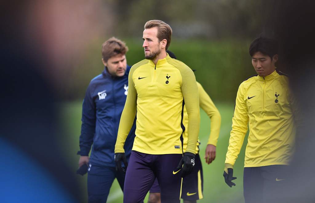 Tottenham Hotspur's English striker Harry Kane takes part in a training session at Tottenham Hotspur's Enfield Training Centre, north-east of London, on October 31, 2017 on the eve of their UEFA Champions League group H football match against Real Madrid.