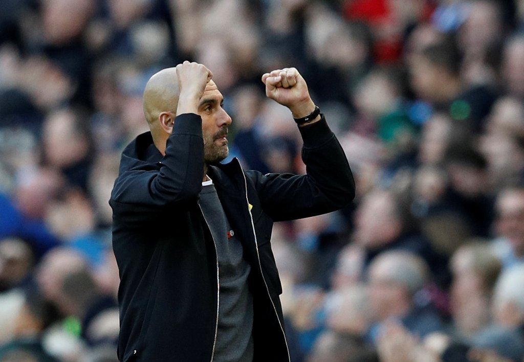 Manchester City manager Pep Guardiola celebrates after Manchester City's Kevin De Bruyne scores their first goal November 5, 2017. REUTERS/Phil Noble