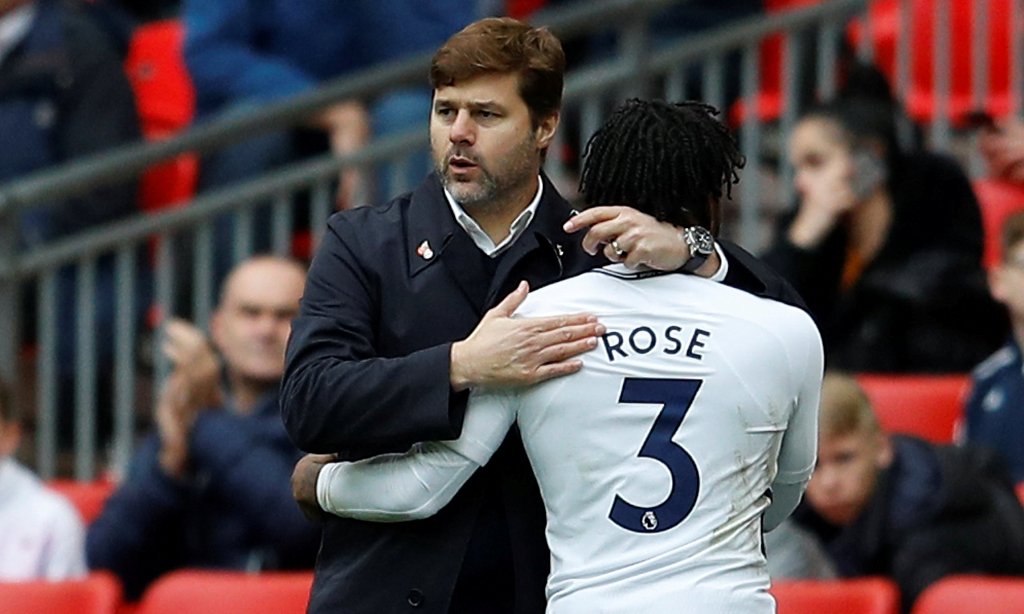 Tottenham's Danny Rose with manager Mauricio Pochettino as he is substituted REUTERS/Peter Nicholls