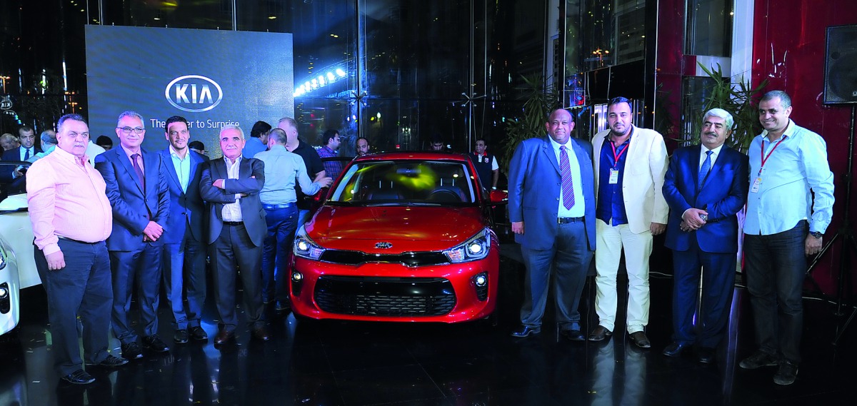 Officials at the launch of Kia Rio.