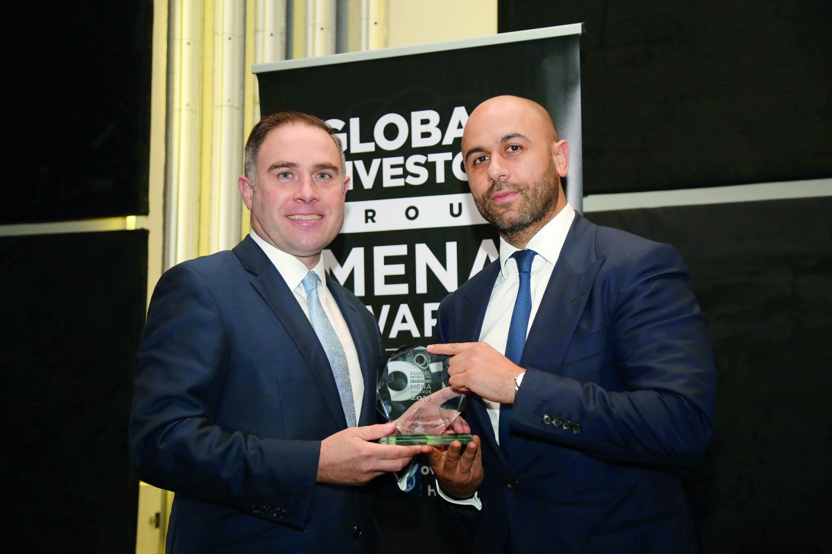 Francesco Grosoli (left), Barclays’ Head of the Private Bank for Europe, the Middle East and Africa (EMEA) receiving the award on behalf of Barclays