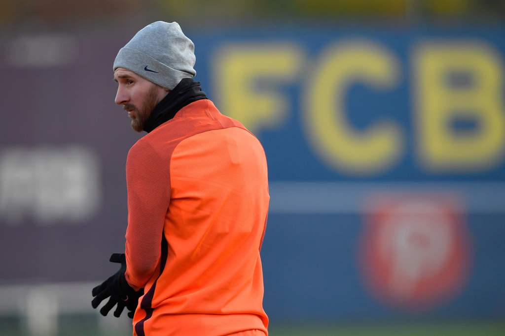 Barcelona's Argentinian forward Lionel Messi arrives for a training session at the Sports Center FC Barcelona Joan Gamper in Sant Joan Despi, on December 4, 2017, on the eve of their Champions League football match group D FC Barcelona vs Sporting CP. / A