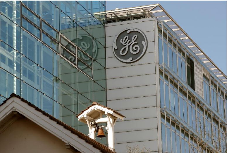 The logo of General Electric is seen at its plant in Baden, Switzerland November 15, 2017. (REUTERS/Arnd Wiegmann)