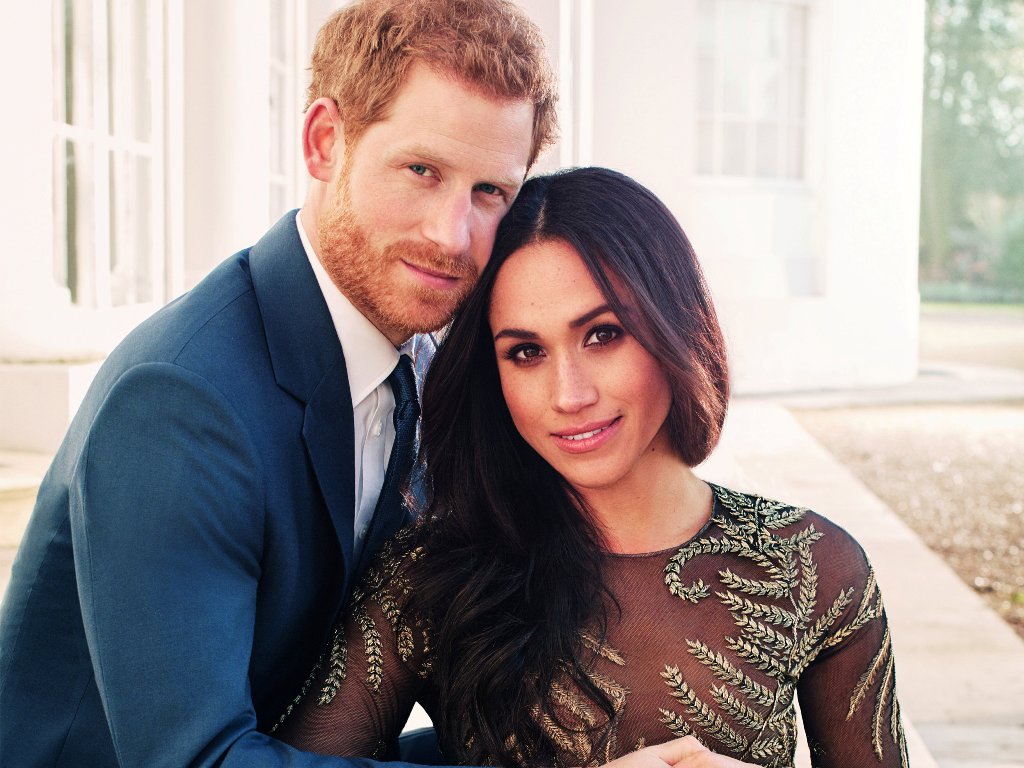 One of two official engagement photos released on December 21, 2017 by Kensington Palace of Prince Harry and Meghan Markle taken by Alexi Lubomirski at Frogmore House in Windsor, Britain. Picture taken in the week commencing December 17, 2017. REUTERS/Ale