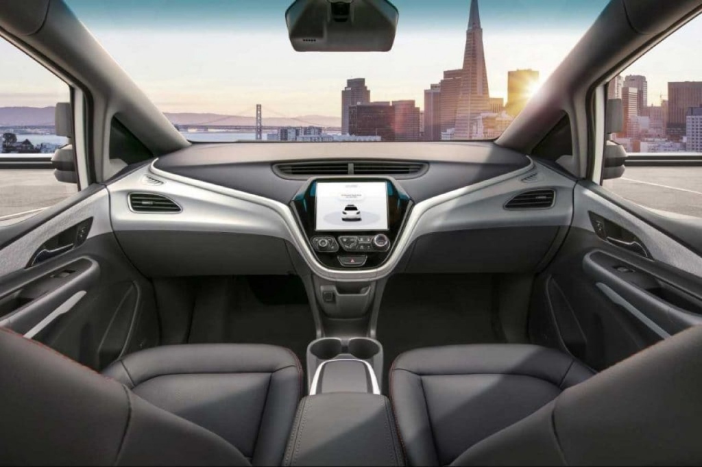 The Cruise AV was designed to operate in chaotic, fluid conditions, such as aggressive drivers, jaywalkers, bicyclists, delivery trucks and construction. Image: General Motors. 
