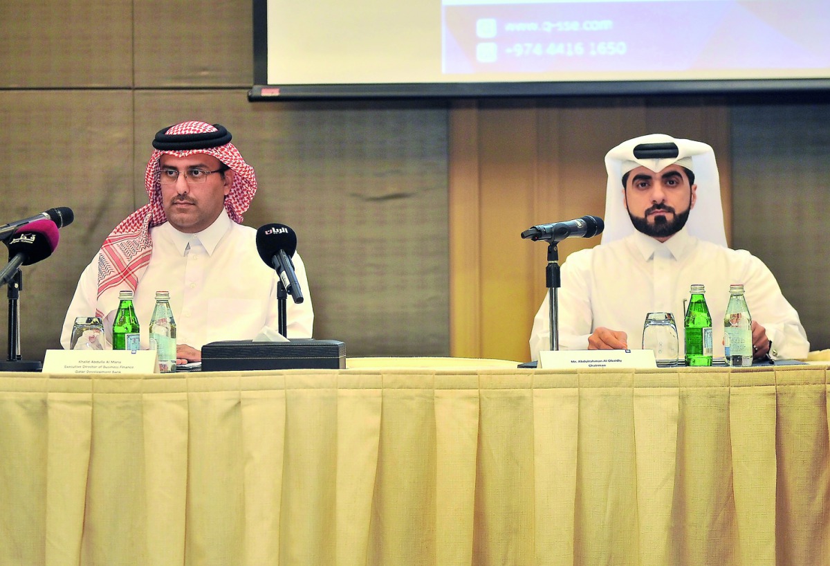  Khalid Abdullah Al Mana (left), Executive Director of Business Finance at Qatar Development Bank; and Abdulrahman Al Obaidly, Chairman of HiSky Tourism and Exhibitions during the press conference on Qatar Self Sufficiency Exhibition Sponsors,  yesterday.
