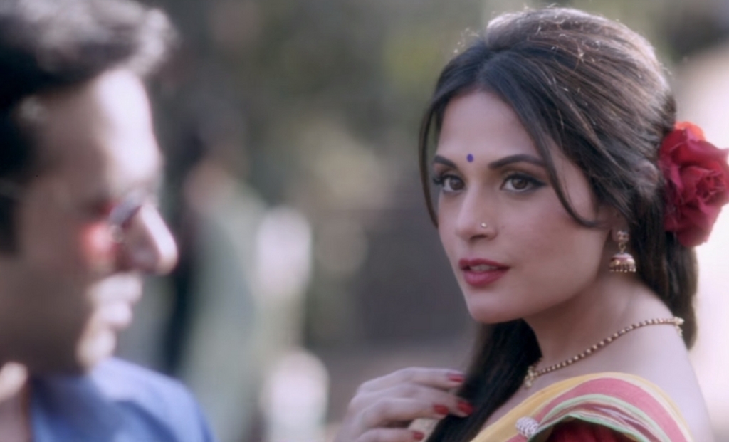 A still of the actress Richa Chadha from the movie 3 Storeys.