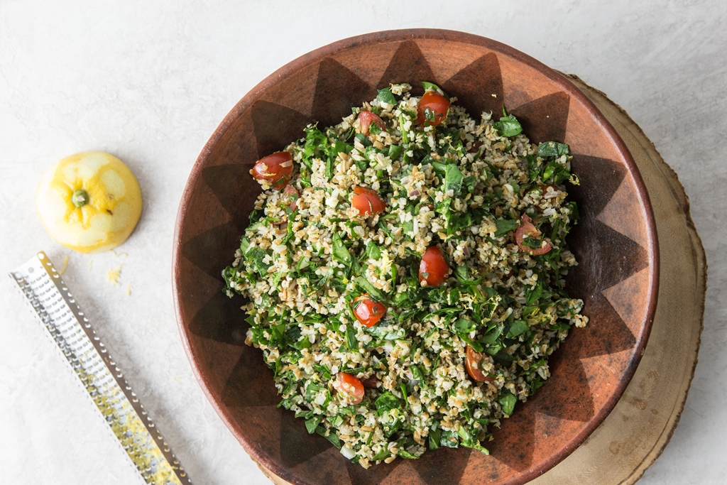 Bulgur Salad With Spinach, Tomatoes and Herbs. (Photo by Jennifer Chase for The Washington Post)