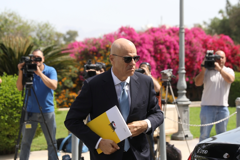 Claudio Descalzi, CEO of Italian energy company Eni arrives for a meeting with Cypriot President Nicos Anastasiades at the Presidential Palace in Nicosia, Cyprus April 25, 2018. REUTERS/Yiannis Kourtoglou
