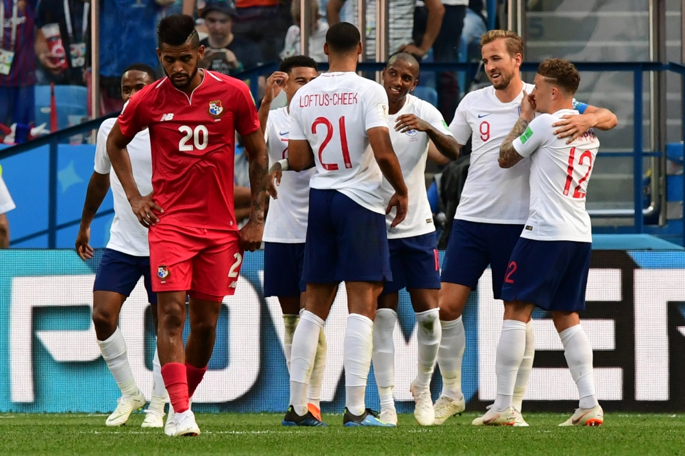 England's forward Harry Kane (2ndR) celebrates with teammates after scoring his team's sixth goal during the Russia 2018 World Cup Group G football match between England and Panama at the Nizhny Novgorod Stadium in Nizhny Novgorod on June 24, 2018. AFP / 