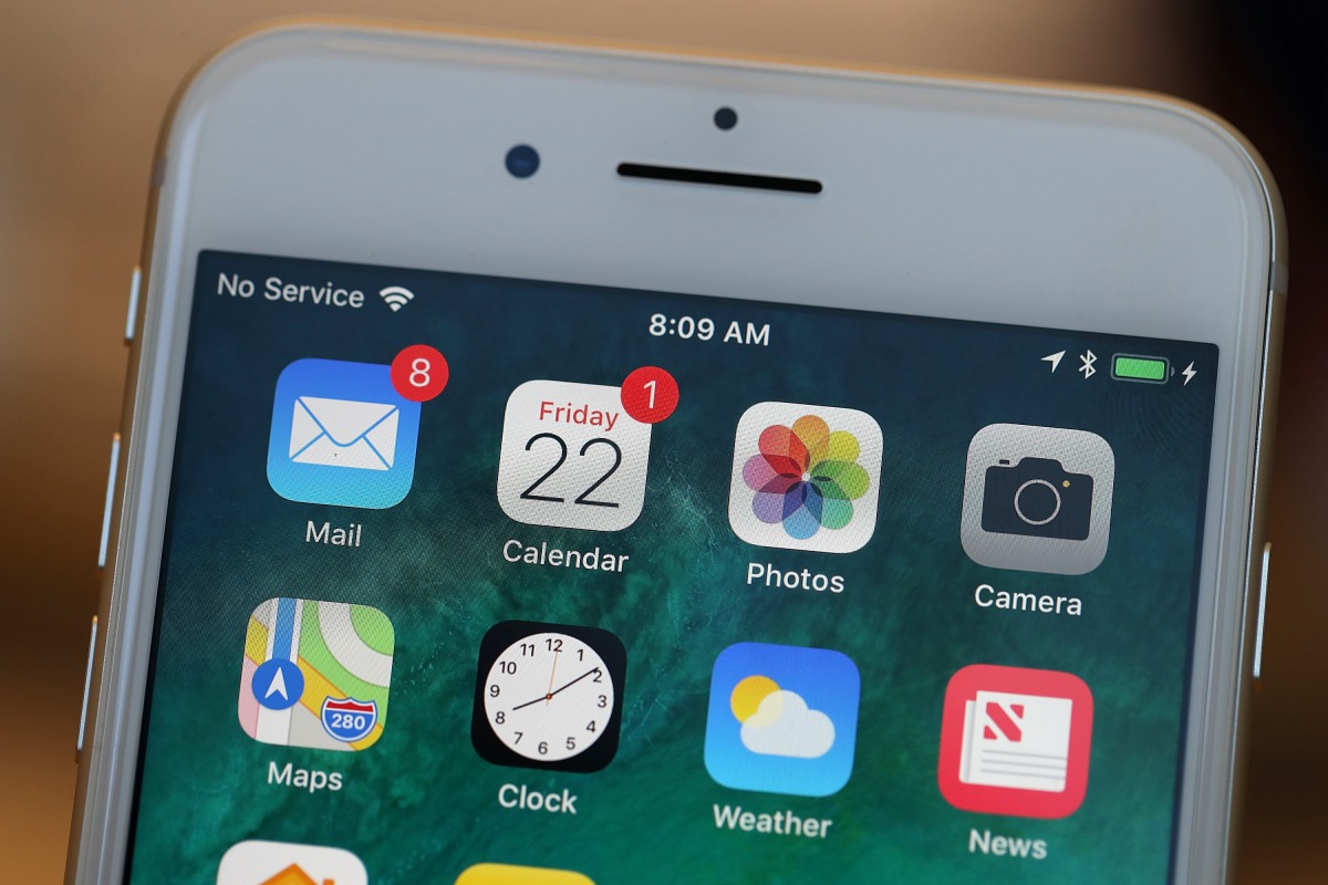 The Apple iPhone 8 is displayed at an Apple Store on September 22, 2017 in San Francisco (Justin Sullivan / Getty Images / AFP)