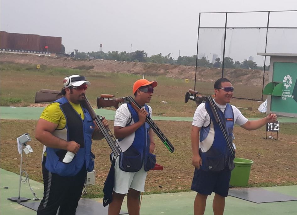 From left: Hamad Ali Al Marri with Shardul Vihan and Hyunwoo Shin (photo: Team Qatar)