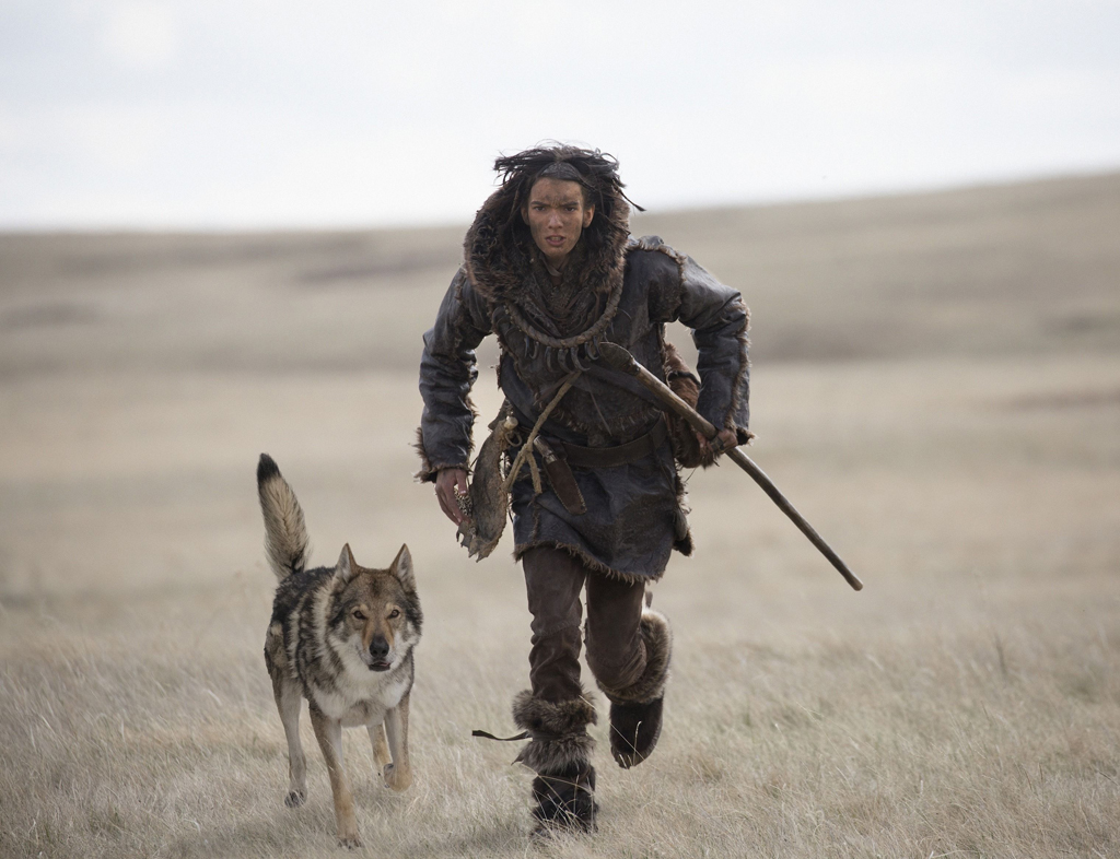 Still of the actor Kodi Smit-McPhee from the movie Alpha.