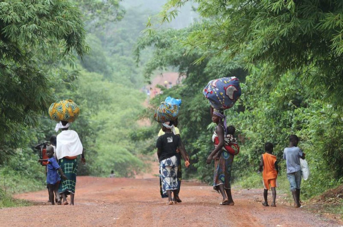 Displaced people return to their village in the western Tai area near the border with Liberia, June 17, 2012. Reuters/Luc Gnago