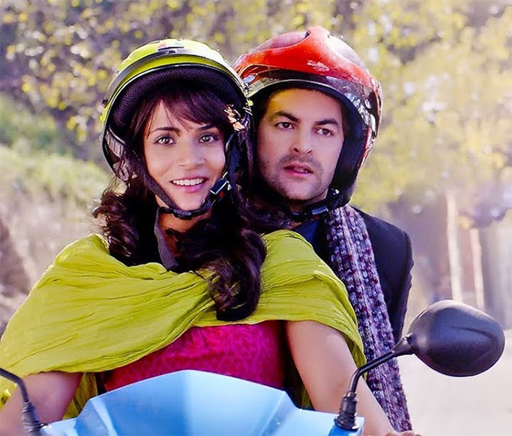 Still of the actors Neil Nitin Mukesh and Richa Chadha from the movie Ishqeriaa.