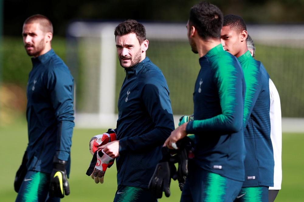 Tottenham's Hugo Lloris during training Action Images via Reuters/Andrew Couldridge
