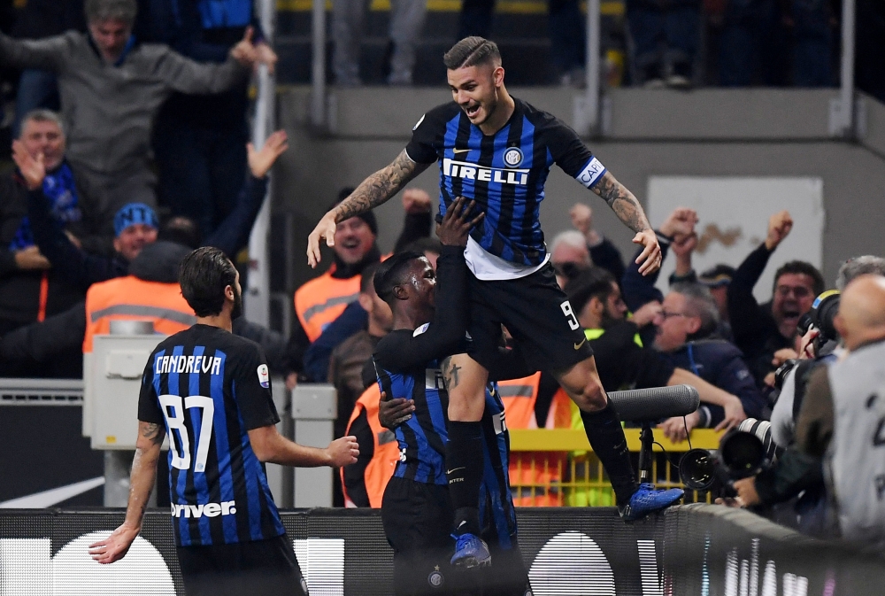Inter Milan's Mauro Icardi celebrates scoring their first goal REUTERS/Alberto Lingria