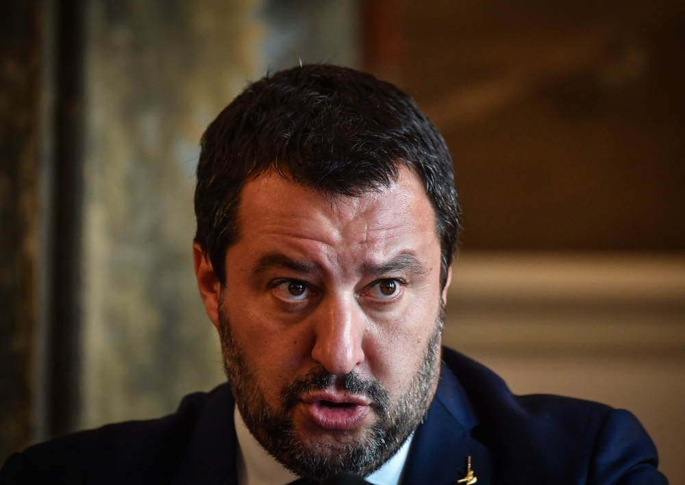 Interior Minister of Italy, Matteo Salvini attends a press conference at the Italian embassy in Bucharest, on October 23, 2018. AFP / Daniel MIHAILESCU