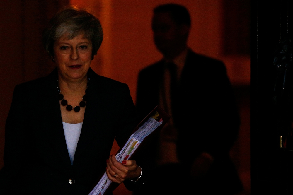 Britain's Prime Minister, Theresa May, leaves 10 Downing Street, in London, Britain November 14, 2018.REUTERS/Henry Nicholls