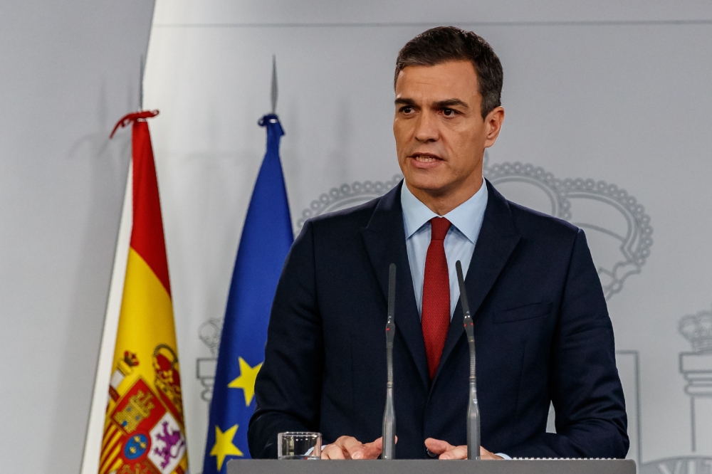 Spanish Prime Minister Pedro Sanchez gives a press conference on November 24, 2018 at the Moncloa Palace in Madrid to announce that his government will back a Brexit deal with Britain after reaching an agreement on Gibraltar.   / AFP / STRINGER
