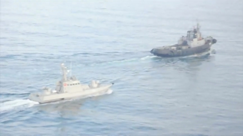 Ukrainian ships are detained in Kerch Strait on November 25, 2018 in this still image from video released by Russian Federal Security Service November 27, 2018. 