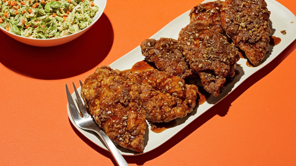 Double Crunch Honey Garlic Chicken. Photo by Tom McCorkle for The Washington Post.
