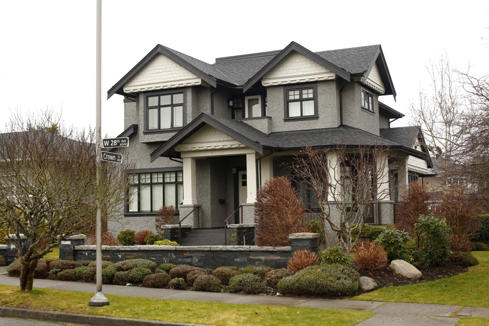 A home owned by the family of Huawei CFO Meng Wanzhou, who is being held on an extradition warrant, is pictured in Vancouver, British Columbia, Canada December 8, 2018. Reuters/David Ryder