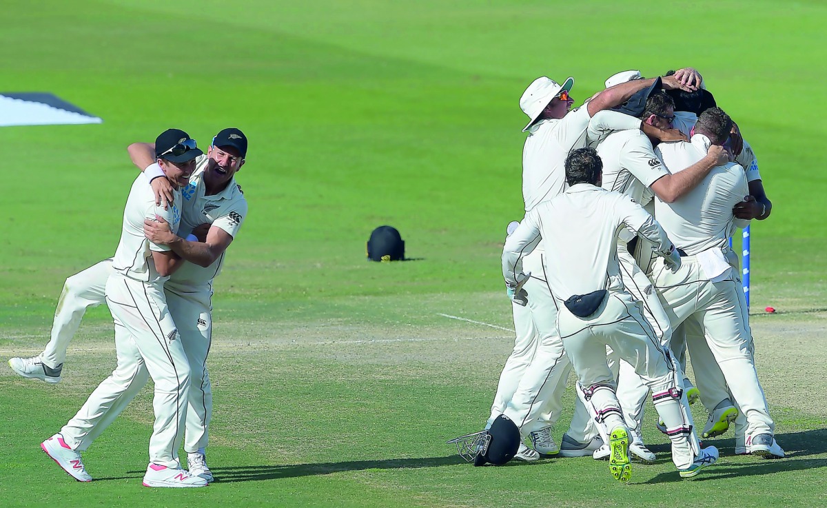 New Zealand cricketers celebrate after beating Pakistan in the first Test in Abu Dhabi, in this November 19 file photo. Coach Gary Stead yesterday said that New Zealand will go into the first of two Tests against Sri Lanka in the unusual position of being