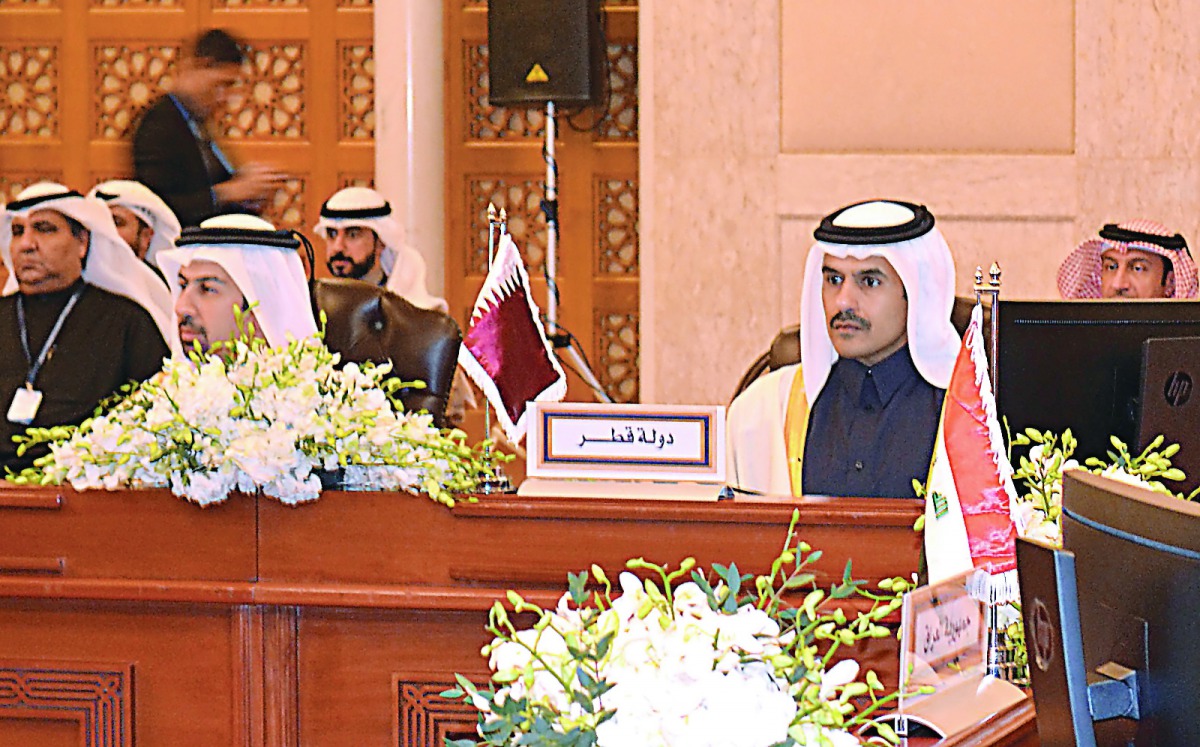 H E Saad bin Sherida Al Kaabi (right), Minister of State for Energy Affairs, led Qatar’s delegation to the 101st Ministerial Council meeting of the Organization of Arab Petroleum Exporting Countries (OAPEC), which was held on Sunday in Kuwait.