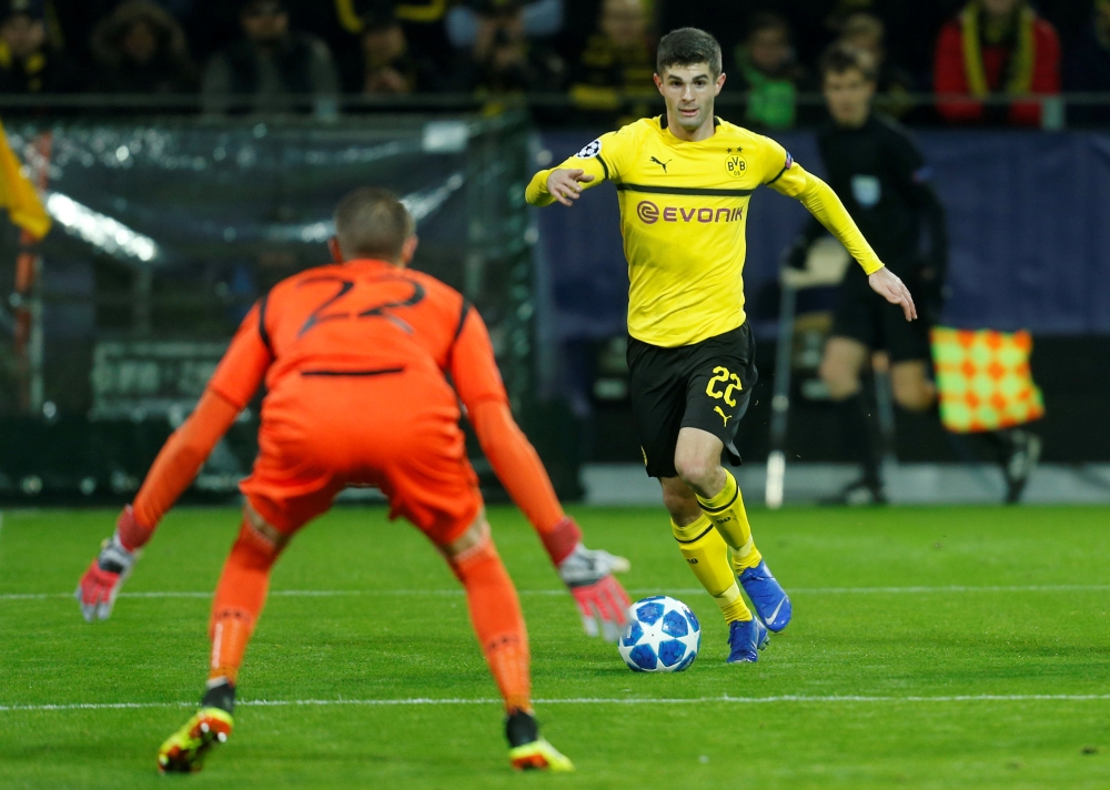 FILE PHOTO: Borussia Dortmund's Christian Pulisic. REUTERS/Leon Kuegeler/File Photo