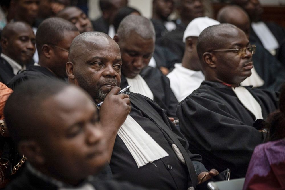 UDPS lawyers representing Felix Tshisekedi and Dynamique de l'Opposition representing Martin Fayulu. AFP / Caroline THIRION