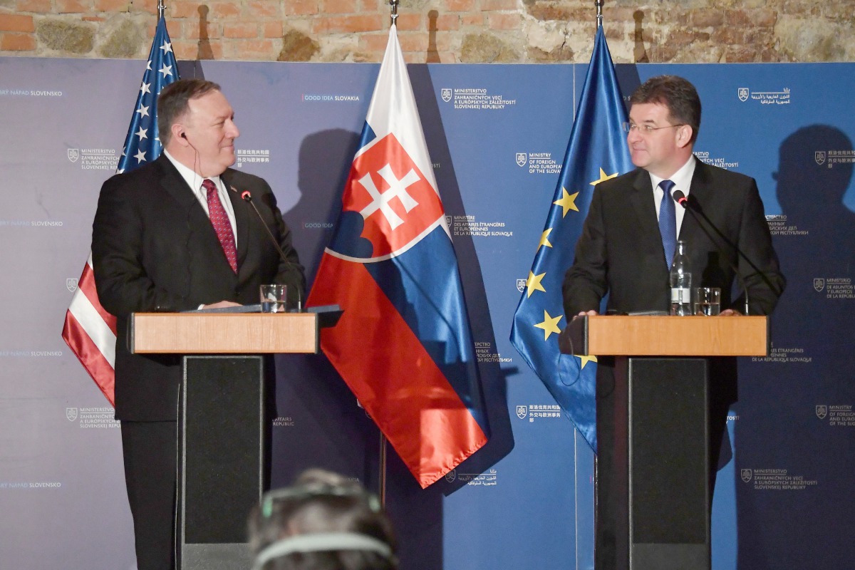 US Secretary of State Mike Pompeo (L) and Slovakia’s Foreign Minister Miroslav Lajcak give a press conference on February 12, 2019, in Bratislava, Slovakia, during Pompeo's week-long tour across Central Europe.  AFP / Joe Klamar