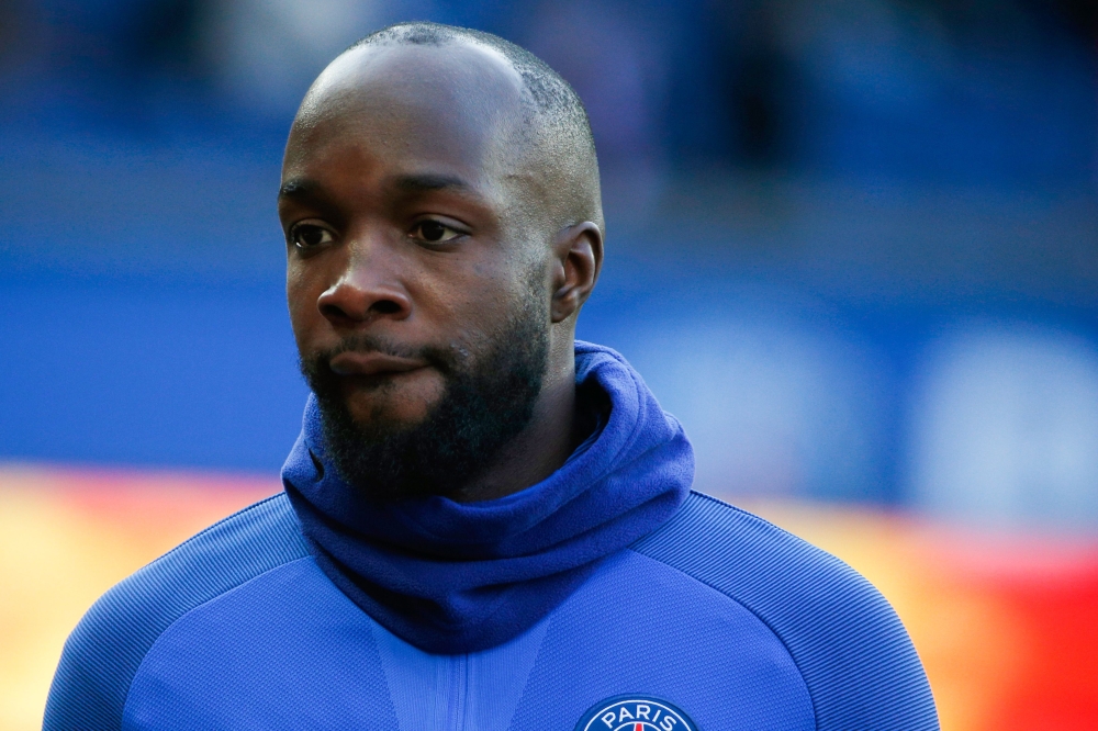 (FILES) In this file photo taken on February 17, 2018 Paris Saint-Germain's midfielder Lassana Diarra arrives before the French Ligue 1 football match between Paris Saint-Germain (PSG) and Strasbourg at The Parc des Princes in Paris. AFP / GEOFFROY VAN DE