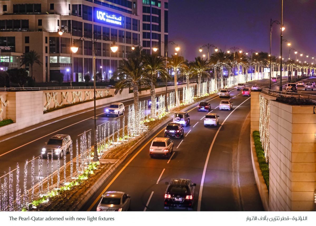 The Pearl-Qatar adorned with new light fixtures.