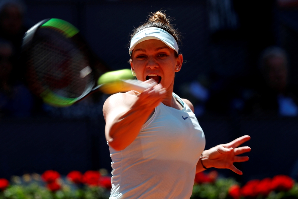 Romania's Simona Halep in action during her quarter final match against Australia's Ashleigh Barty REUTERS/Susana Vera