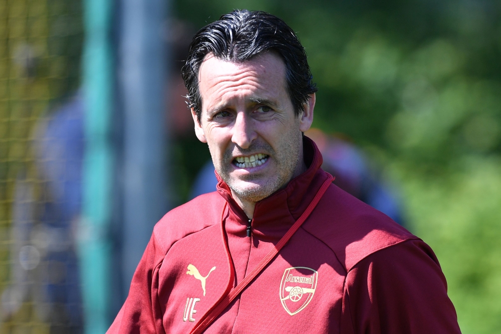 Arsenal's Spanish head coach Unai Emery takes a training session at Arsenal's Colney training centre in St. Albans on May 21, 2019 ahead of their Europa League final football match against Chelsea on May 29. / AFP / OLLY GREENWOOD