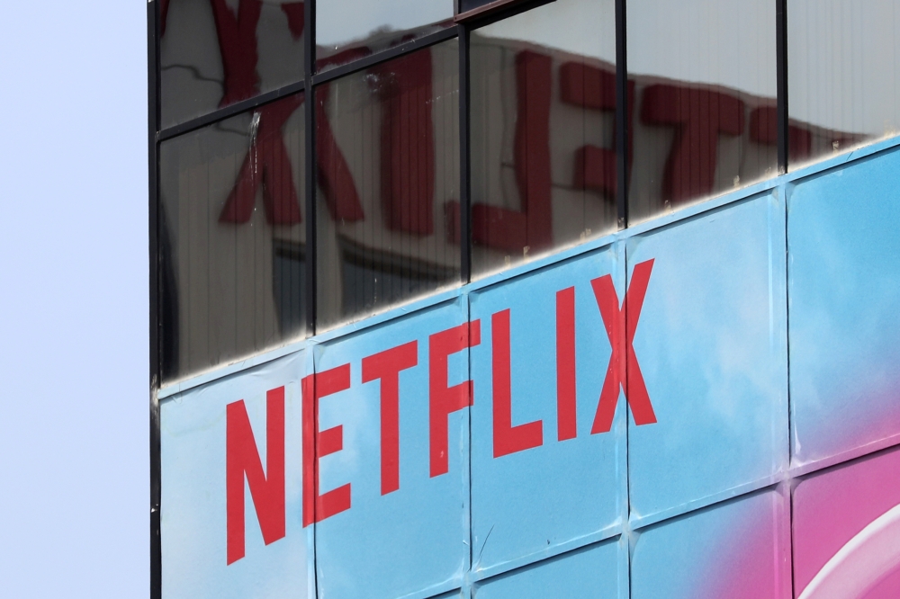 FILE PHOTO: The Netflix logo is seen on their office in Hollywood, Los Angeles, California, U.S. July 16, 2018. REUTERS/Lucy Nicholson/File Photo