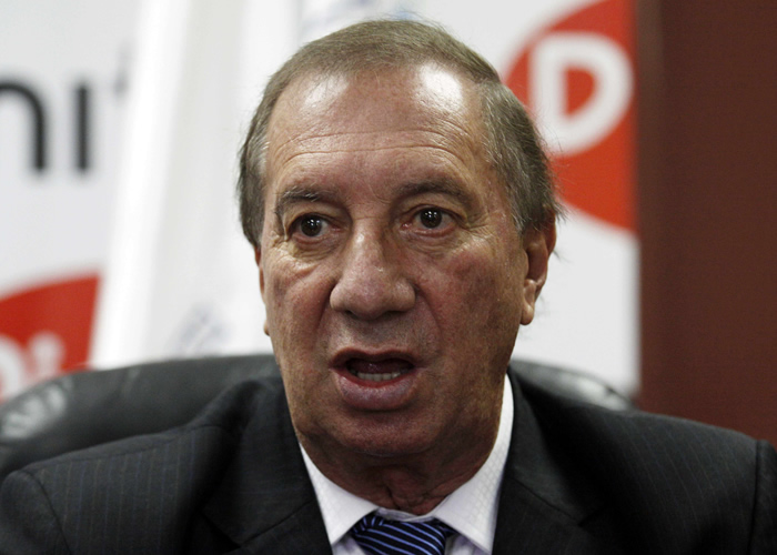 Carlos Bilardo (Reuters) 