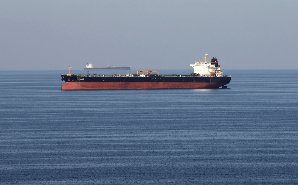 Oil tankers pass through the Strait of Hormuz, December 21, 2018. (REUTERS/Hamad I Mohammed/File Photo)