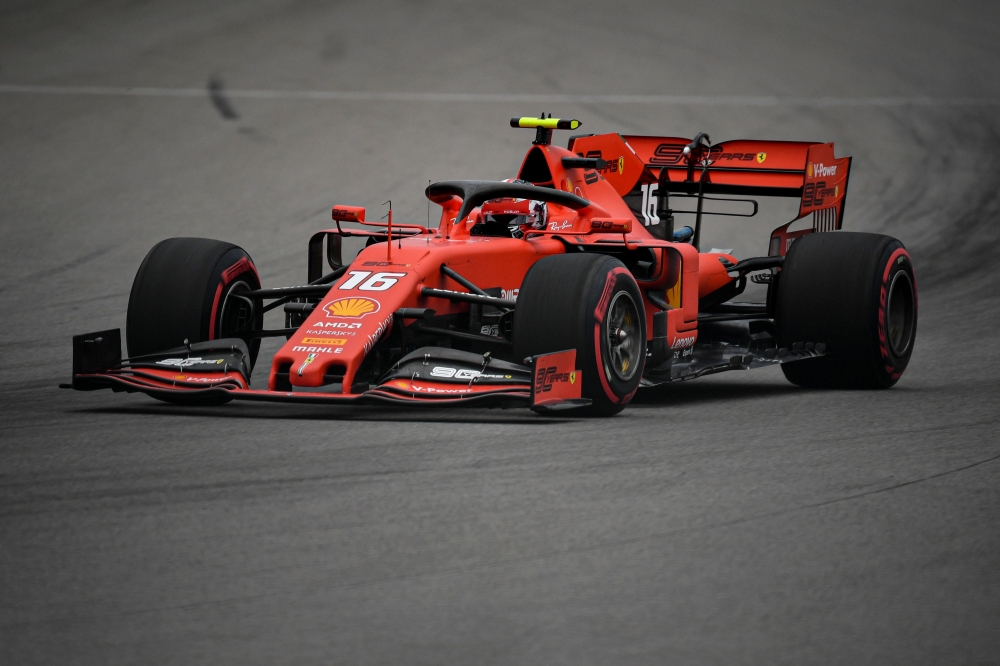 Ferrari's Monegasque driver Charles Leclerc competes during the second practice session for the Formula One Russian Grand Prix at The Sochi Autodrom Circuit in Sochi on September 27, 2019. / AFP / Dimitar DILKOFF