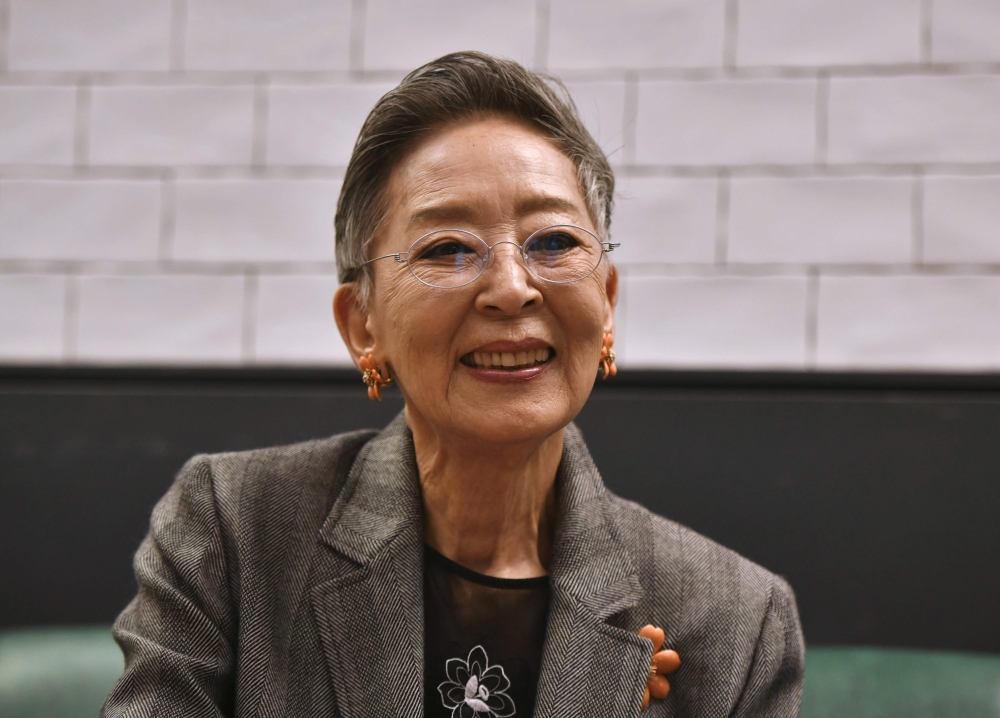 This picture taken on October 4, 2019 shows South Korean actress Kim Ji-mee speaking during an interview with AFP as part of the Busan International Film Festival (BIFF) in Busan. AFP / Jung Yeon-je