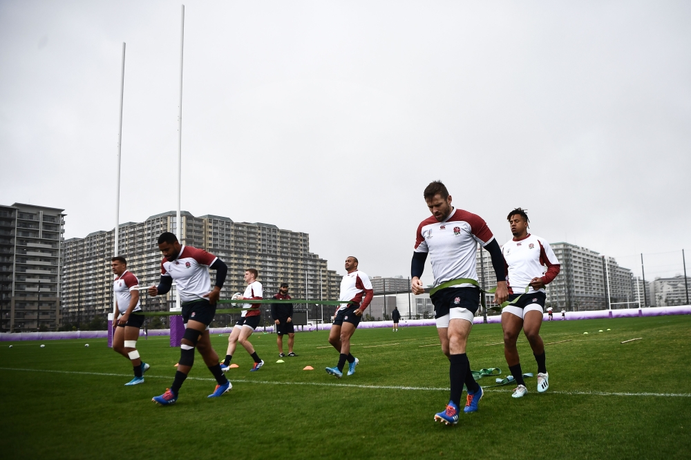 England's players take part in a training session at the Arcs Urayasu Park in Urayasu on October 22,2019 during the Japan 2019 Rugby World Cup. AFP / Anne-Christine Poujoulat 